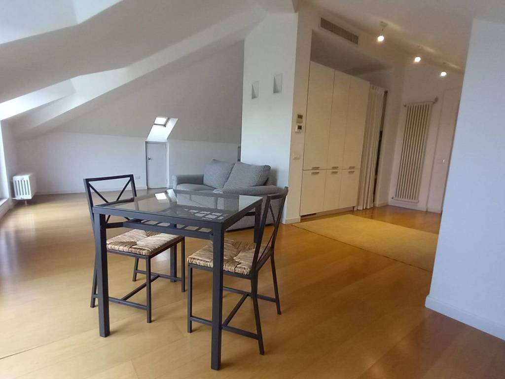 appartamento in affitto a Saronno