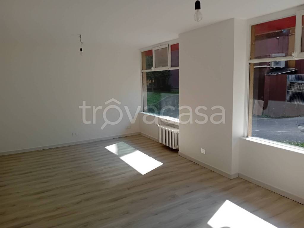 appartamento in affitto a Saronno