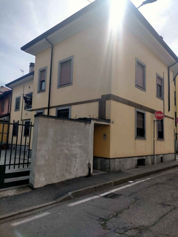 appartamento in affitto a Saronno