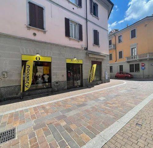 negozio in affitto a Saronno