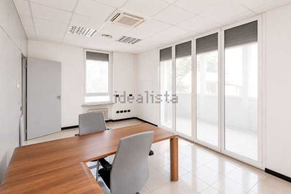 ufficio in affitto a Saronno