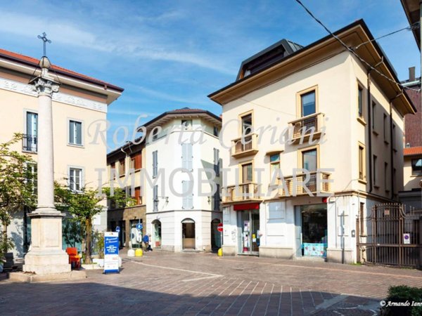 negozio in affitto a Saronno