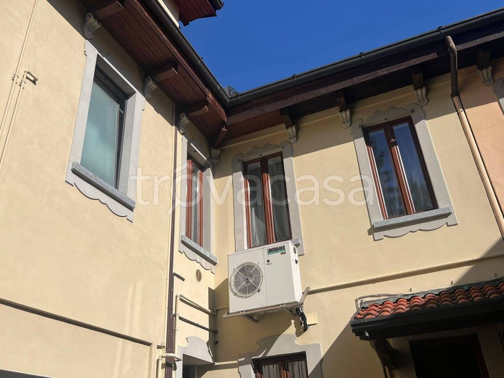appartamento in affitto a Saronno