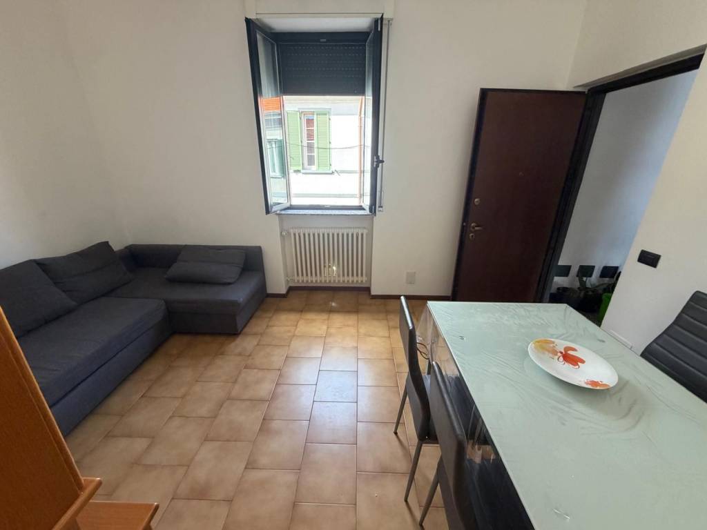 appartamento in affitto a Saronno in zona Campo dei Fiori