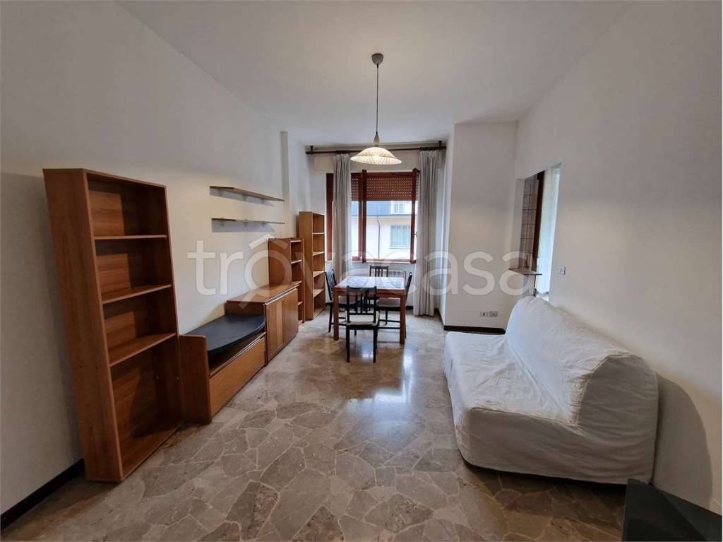 appartamento in affitto a Saronno in zona Campo dei Fiori