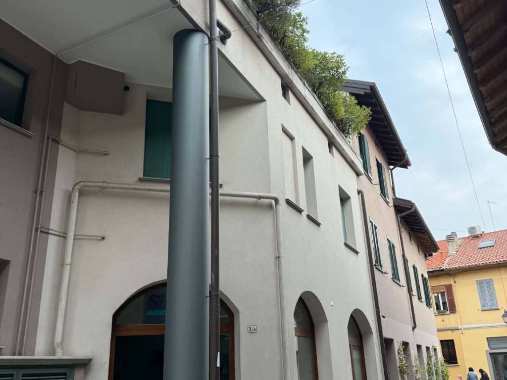 appartamento in affitto a Saronno