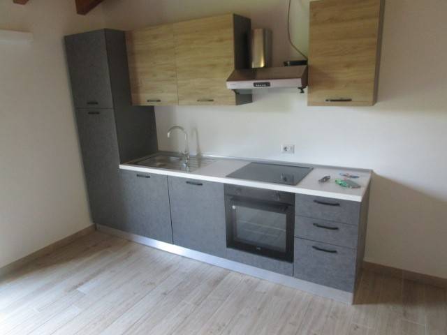 appartamento in affitto a Sesto Calende