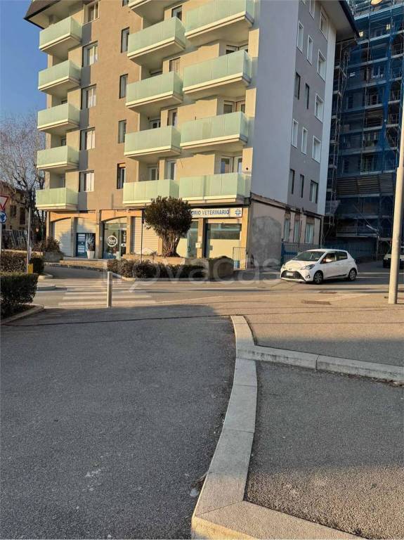 appartamento in affitto a Sesto Calende
