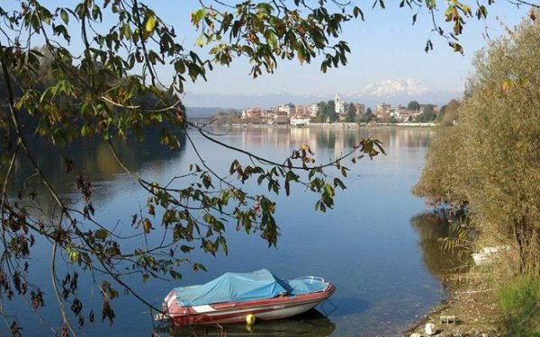appartamento in affitto a Sesto Calende