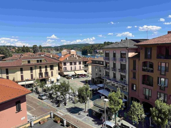 appartamento in affitto a Sesto Calende
