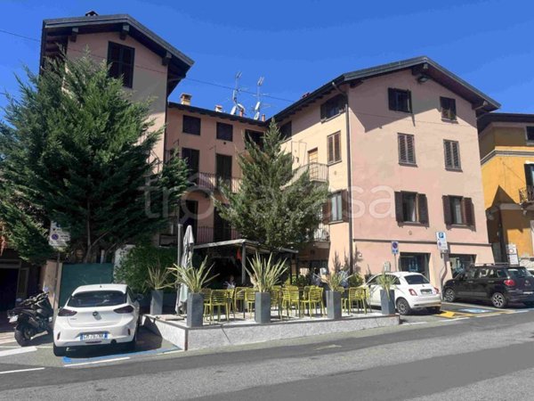 appartamento in affitto a Sesto Calende