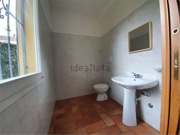 ufficio in affitto a Sesto Calende