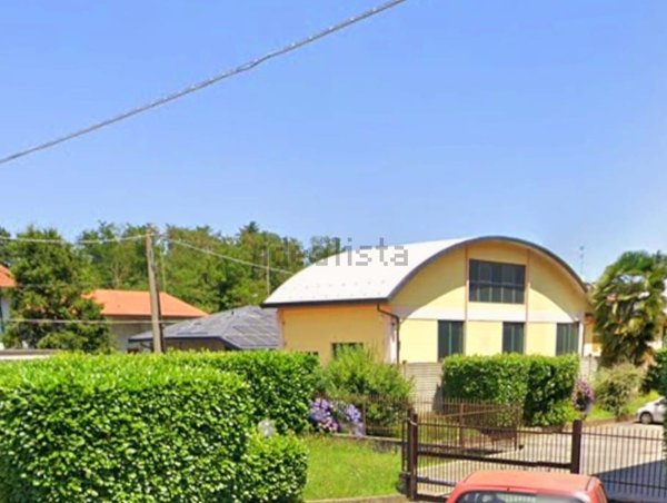 ufficio in affitto a Sesto Calende in zona Oriano