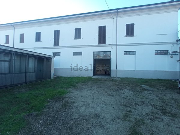 ufficio in affitto a Sesto Calende