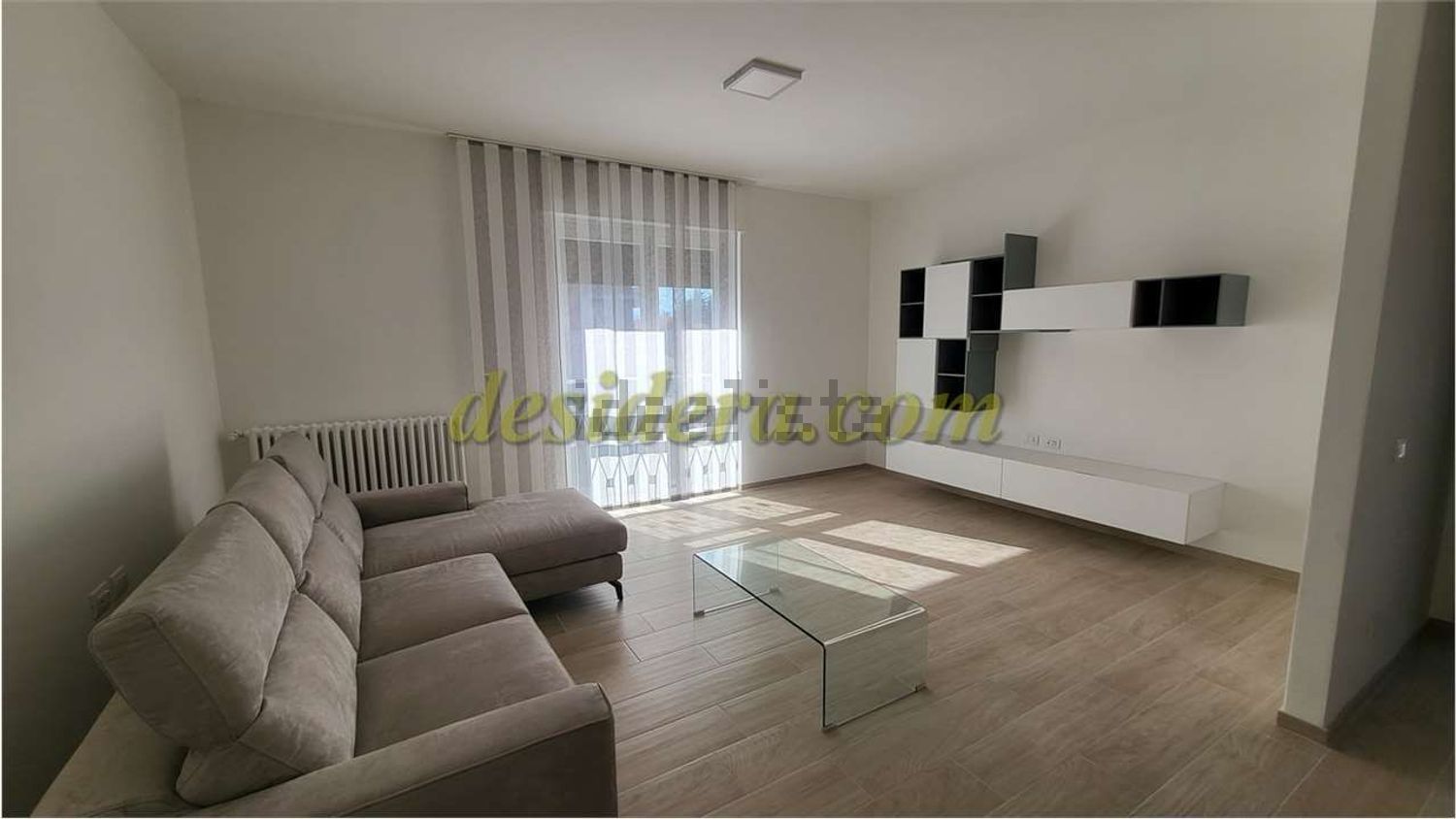 appartamento in affitto a Sesto Calende