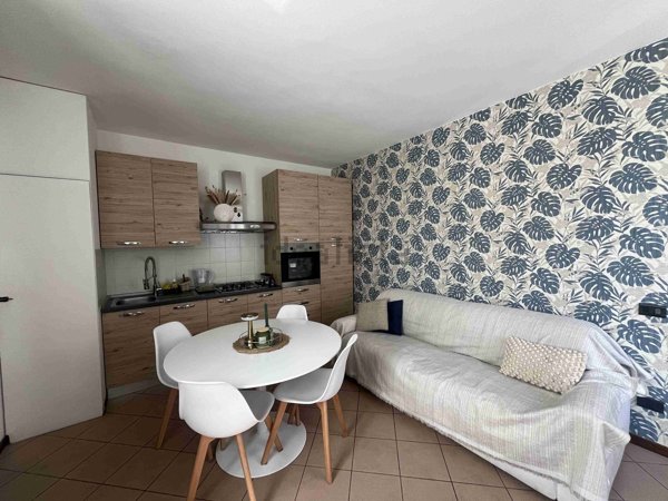 appartamento in affitto a Sesto Calende