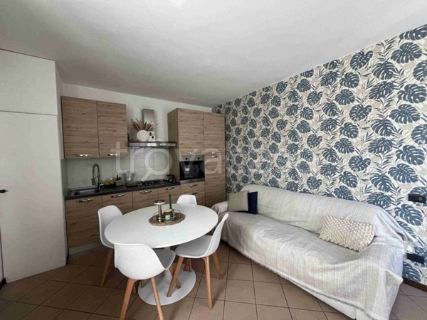 appartamento in affitto a Sesto Calende