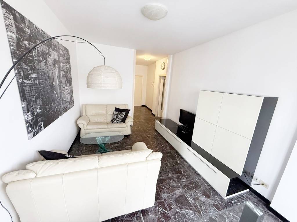 appartamento in affitto a Sesto Calende