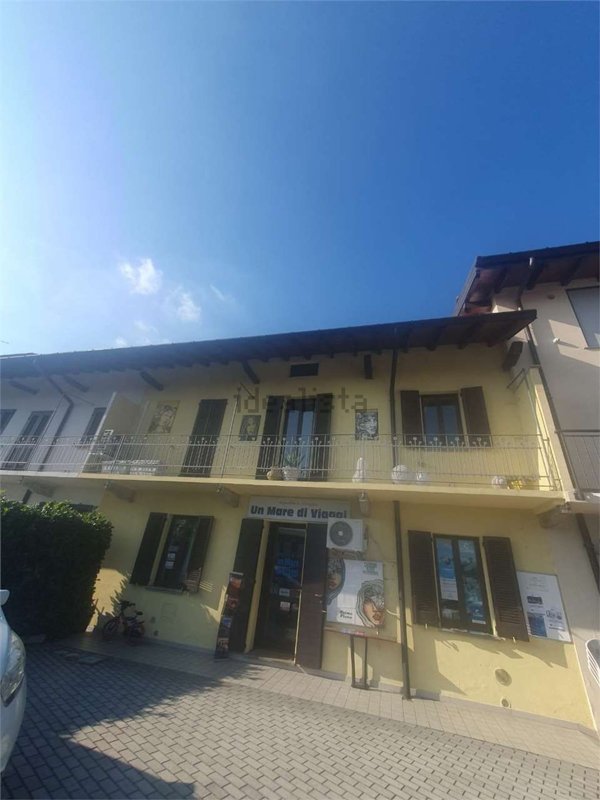 ufficio in affitto a Sesto Calende