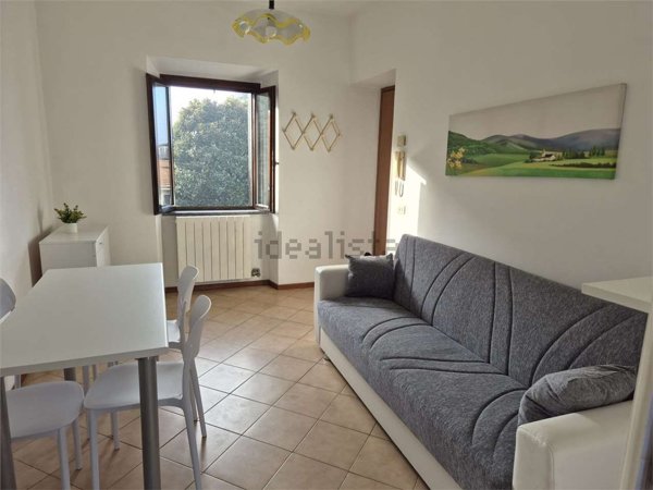 appartamento in affitto a Sesto Calende