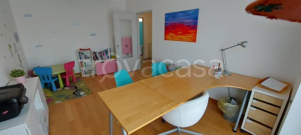 appartamento in affitto a Sesto Calende