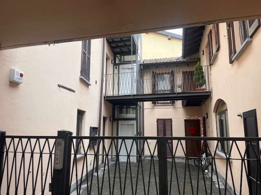 appartamento in affitto a Sesto Calende