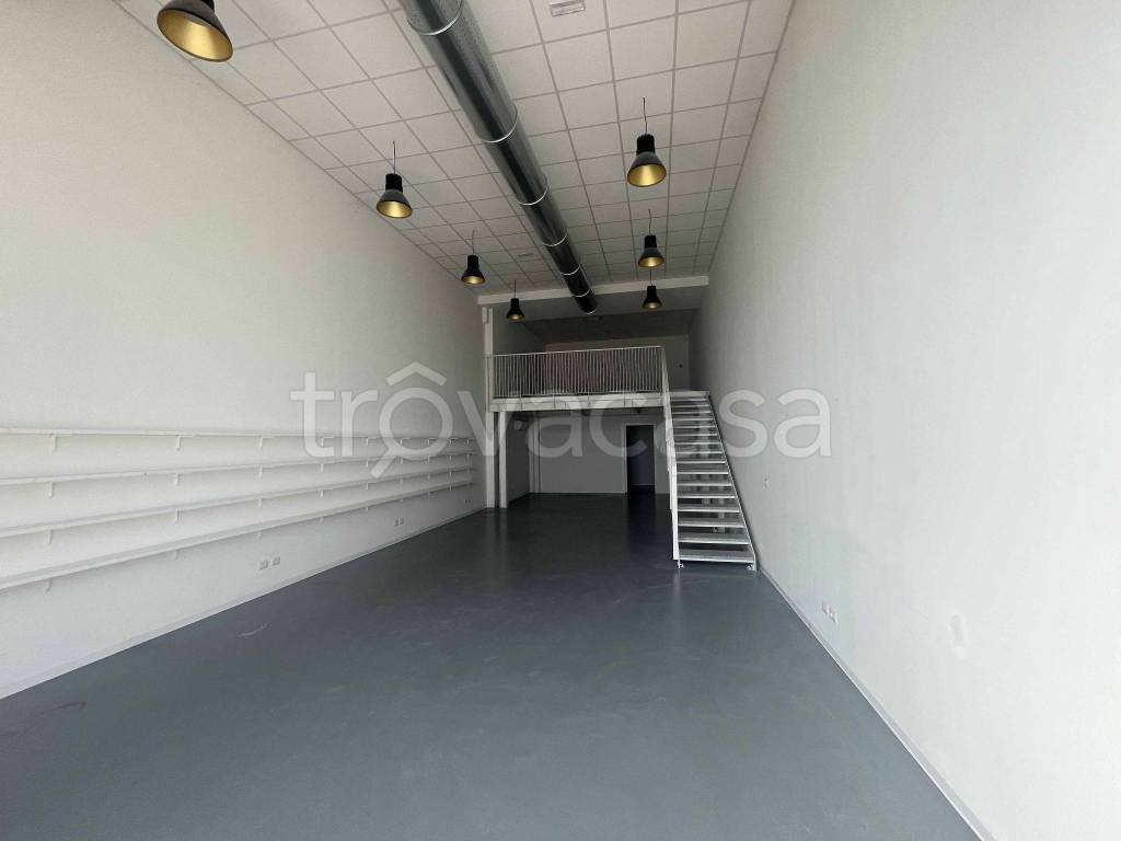 appartamento in affitto a Sesto Calende