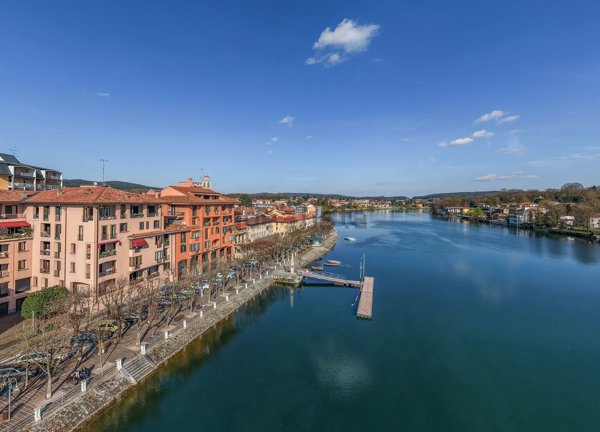 appartamento in affitto a Sesto Calende