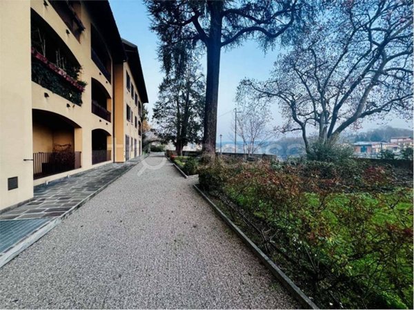 appartamento in affitto a Sesto Calende