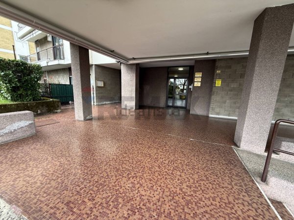 ufficio in affitto a Sesto Calende