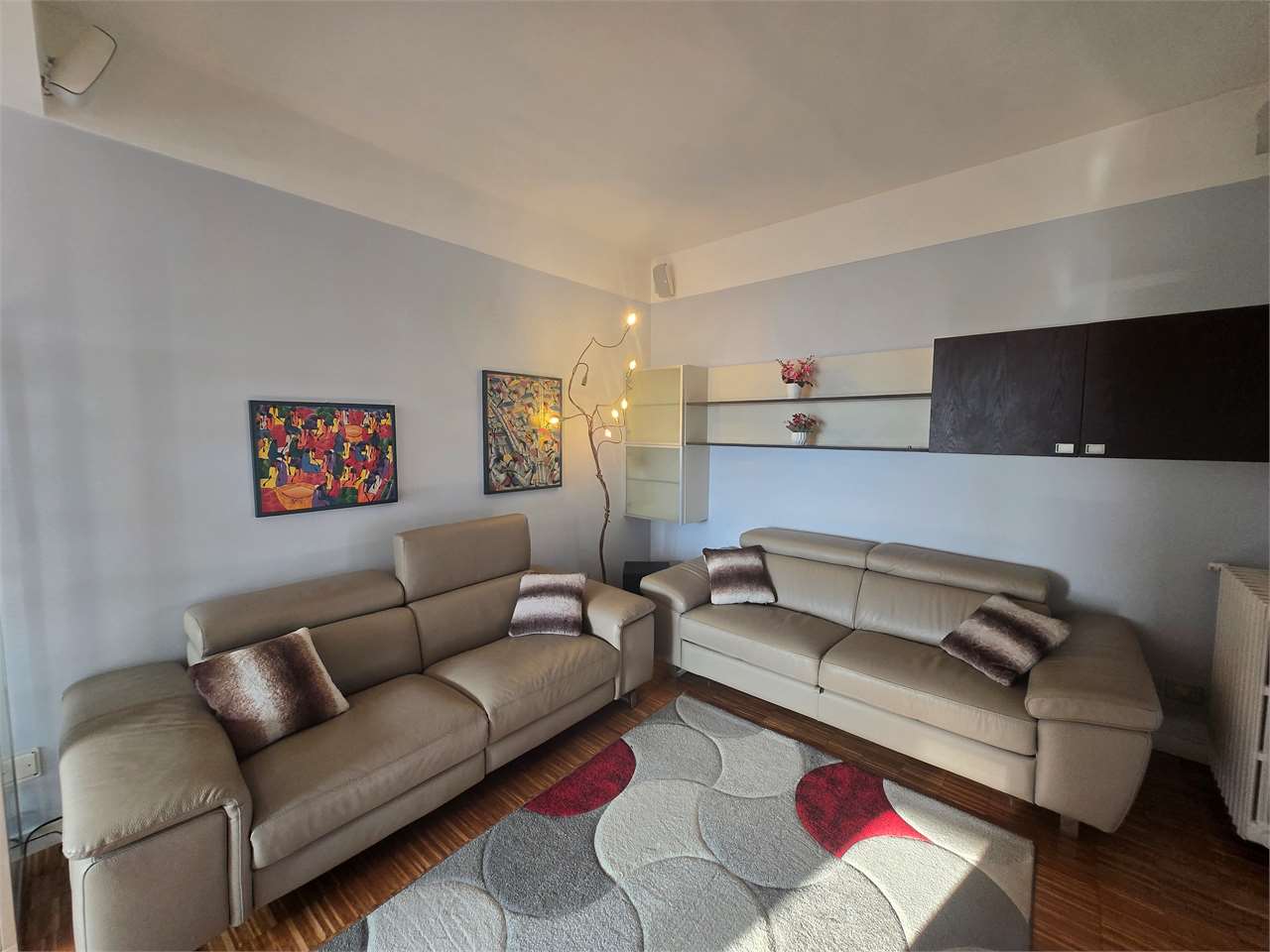 appartamento in affitto a Sesto Calende in zona Lisanza