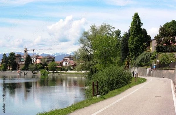 appartamento in affitto a Sesto Calende