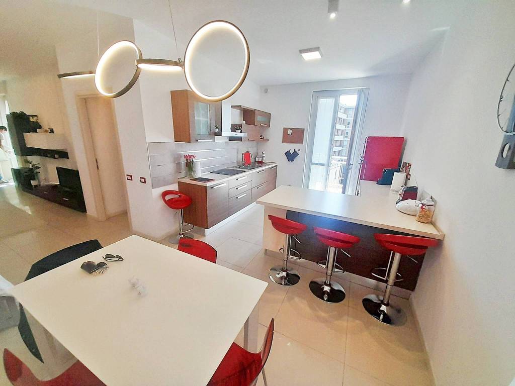 appartamento in affitto a Sesto Calende