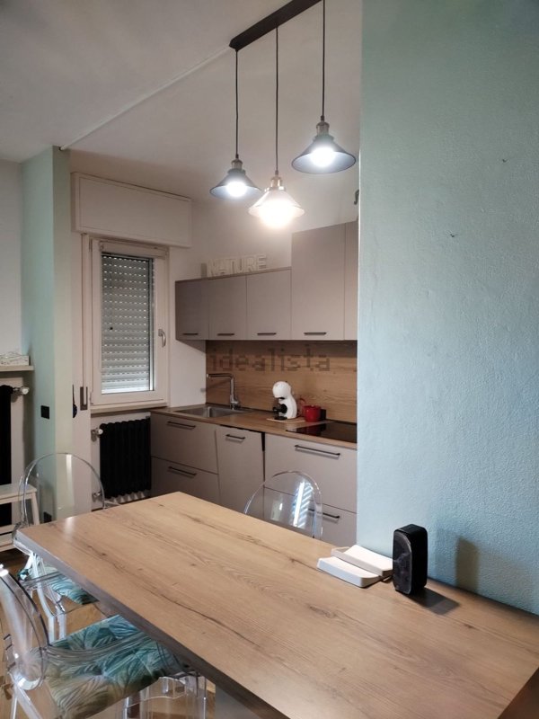 appartamento in affitto a Sesto Calende