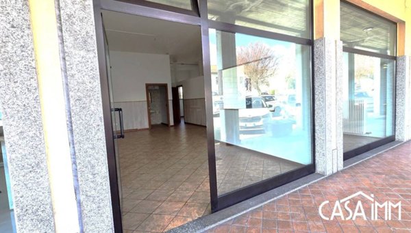 appartamento in affitto a Sesto Calende