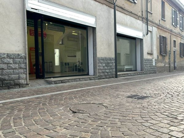 negozio in affitto a Solbiate Olona