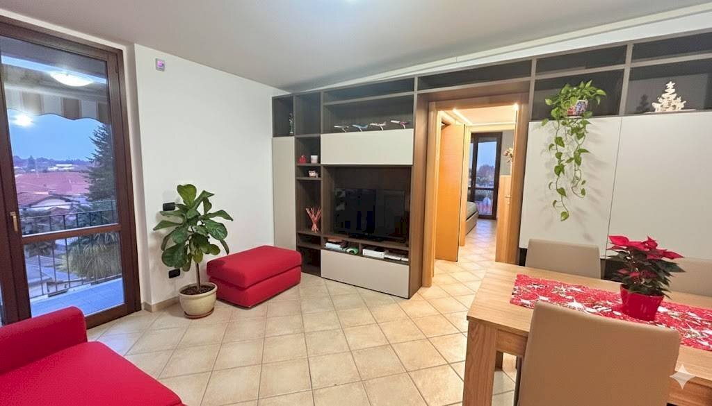 appartamento in affitto a Solbiate Olona