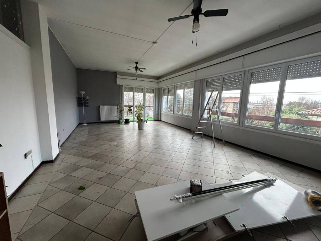 appartamento in affitto a Solbiate Olona