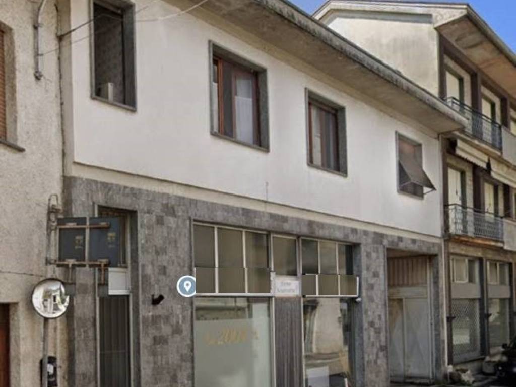 negozio in affitto a Somma Lombardo
