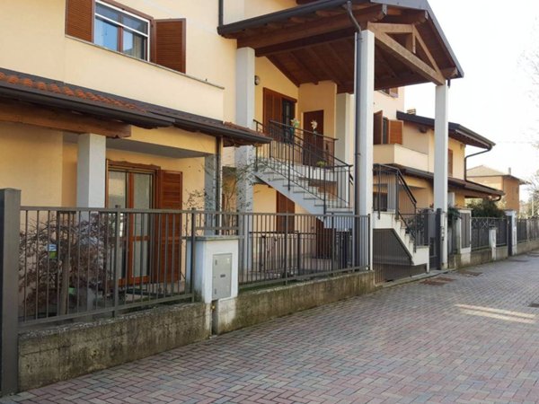 appartamento in affitto a Somma Lombardo