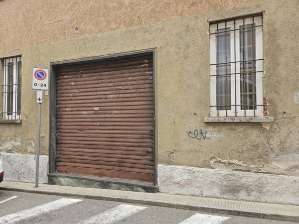 negozio in affitto a Somma Lombardo