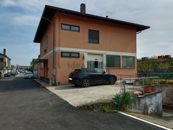 ufficio in affitto a Somma Lombardo