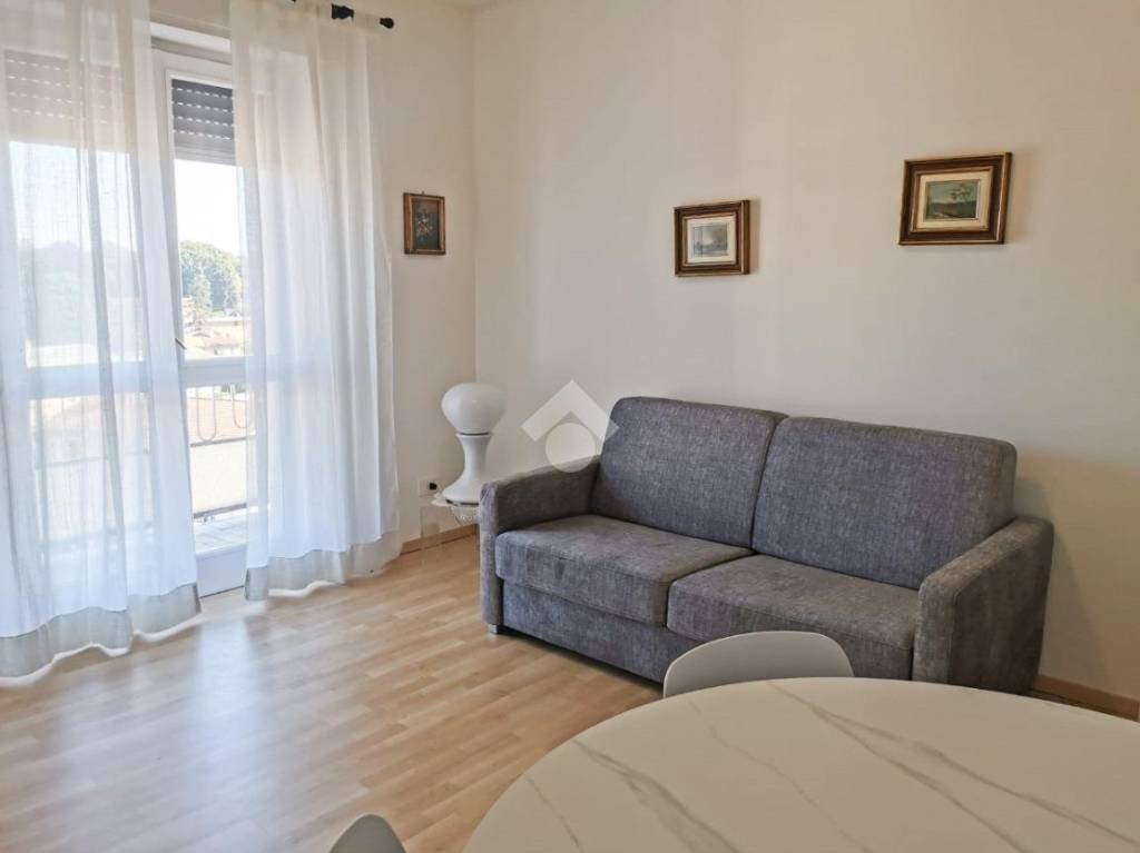 appartamento in affitto a Somma Lombardo