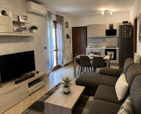 appartamento in affitto a Somma Lombardo