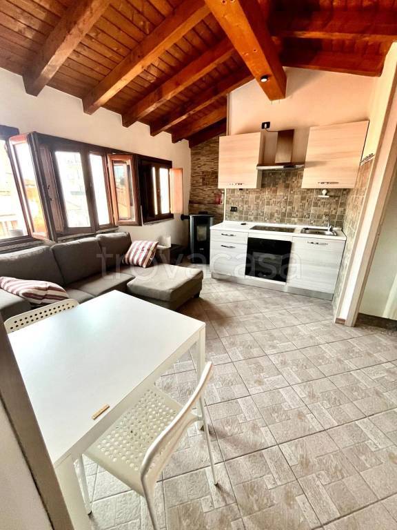 appartamento in affitto a Somma Lombardo