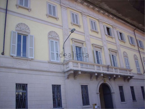 appartamento in affitto a Somma Lombardo
