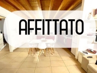 appartamento in affitto a Sumirago in zona Menzago