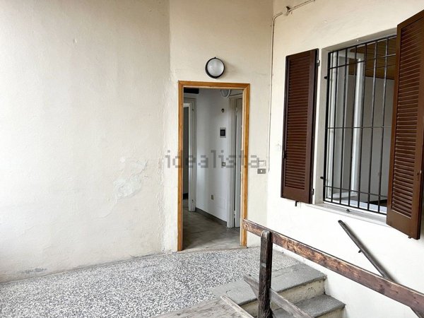 appartamento in affitto a Sumirago in zona Caidate
