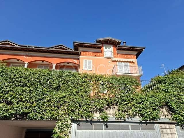appartamento in affitto a Sumirago in zona Caidate