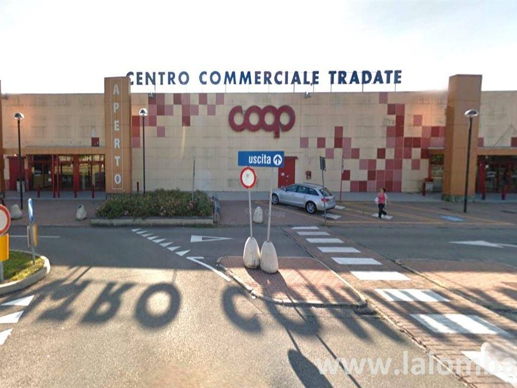 negozio in affitto a Tradate